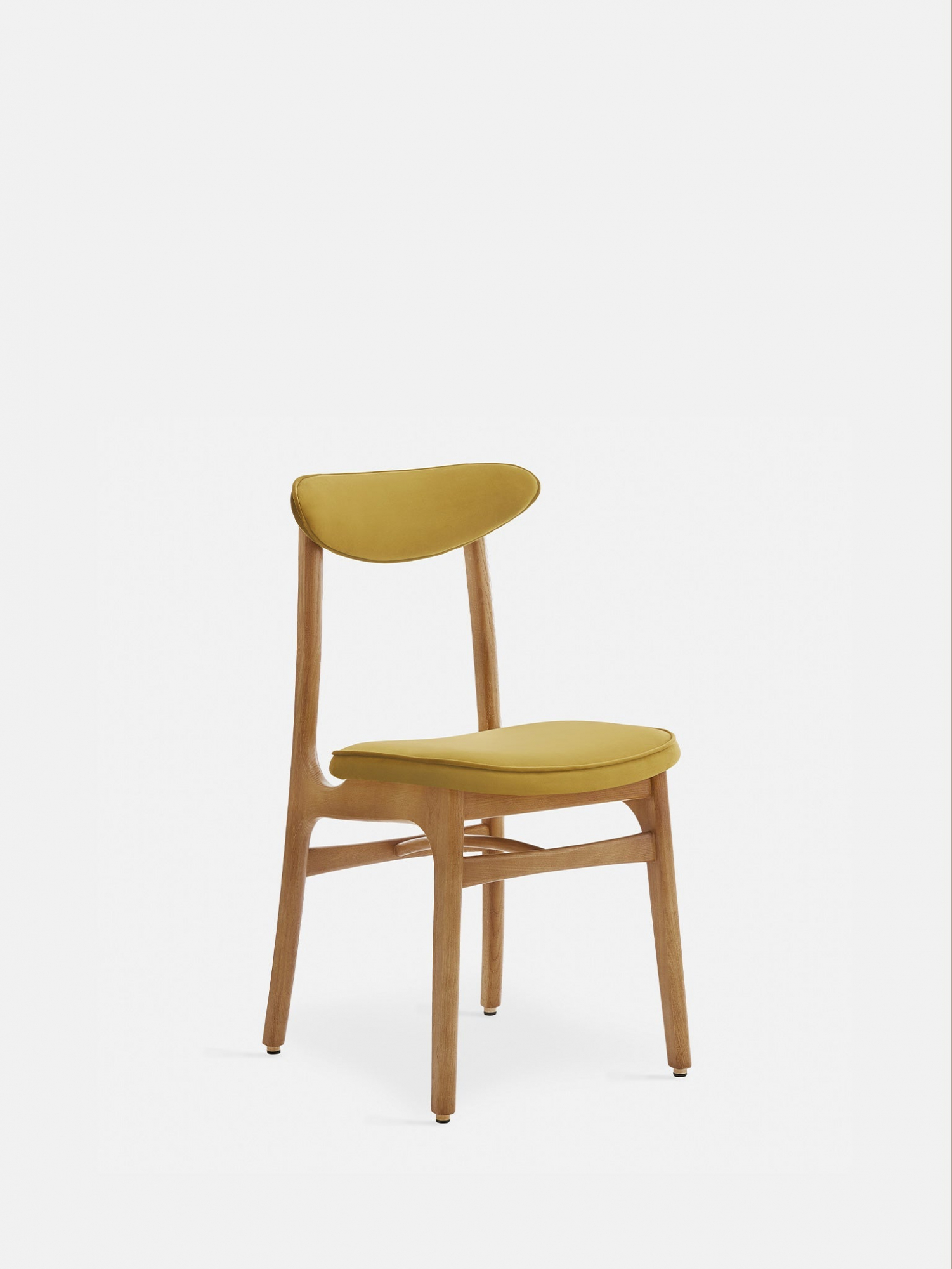 0366Concept_200-190_Chair_Shine-Velvet_Mustard_HALCHSV5202NN_c70a593b-fa3b-4b00-9e14-dcc42a869807.jpg